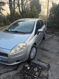 FIAT Grande Punto - 2009