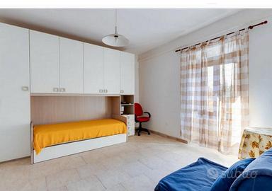 Stanza tripla in casa vacanze ghilarza (or)
