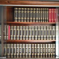 Enciclopedia  Treccani completa come nuova