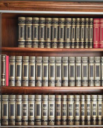 Enciclopedia  Treccani completa come nuova