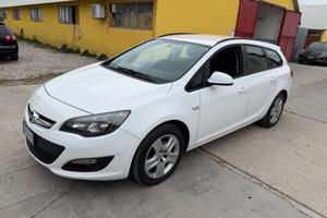 Opel Astra 1.7 CDTI 110CV Sports Tourer Cosmo