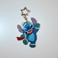 portachiavi Stitch invernale 