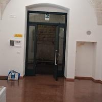 Locale commerciale (ex pizzeria)