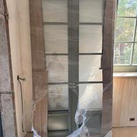 Due porte esterne in legno 