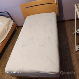 Letto singolo con rete elettrica e materasso a 7 z