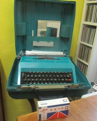macchina da scrivere Olivetti Studio 45 verde, com