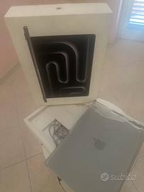mac book pro 14 Apple M3 8gb ram-512gb ssd