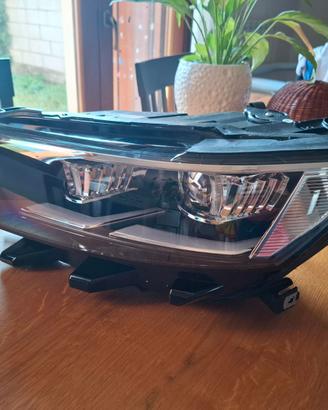 Faro Anteriore Sinistro LED VW T-Roc