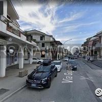 Locale commerciale sul corso principale 130 mq