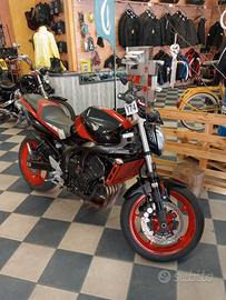 Yamaha FZ6 - 2008