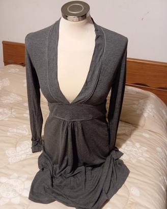 Abito grigio mezza stagione