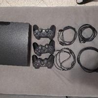 Play station 3 con otto giochi e tre joystick