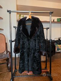 Cappotto in Astrakan Nero e Visone