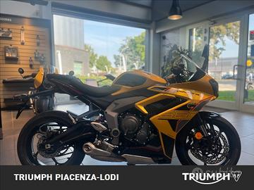 TRIUMPH Daytona 660