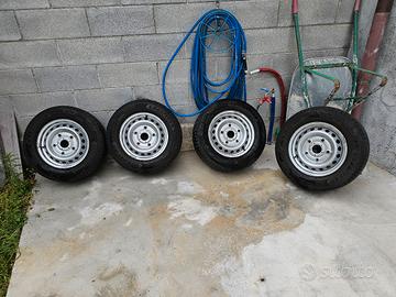 gomme e cerchi estivi  ford 215/65c15