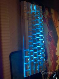 tastiera gaming MageGee retroilluminata 60%