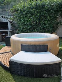Piscina idromassagio spa