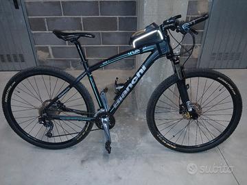 Mountain Bike Bianchi Kuma 27.1 

