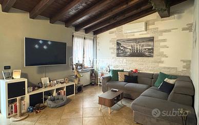 RIF. 605 - AMPIO BILOCALE CON STUDIO, CANTINA E BA