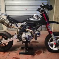 Pitbike Piton modello minimotard
