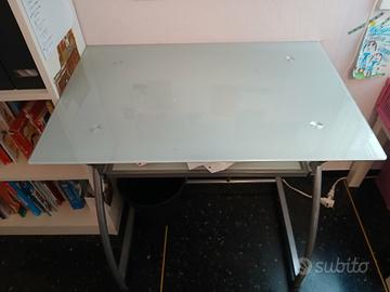 Scrivania 