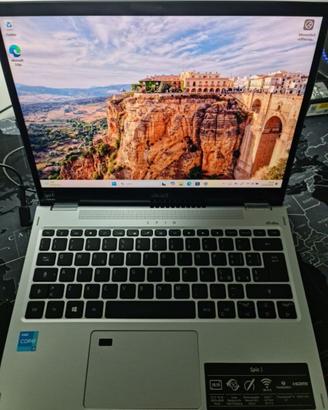 Notebook Acer Touch + Penna PERFETTO per STUDENTI