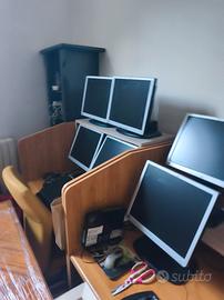 monitor PC 17 19 pollici