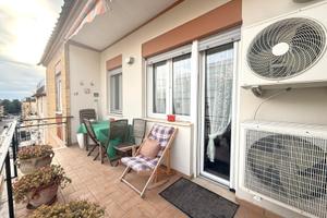 Via Monte Bianco: Ampio appartamento ristrutturato