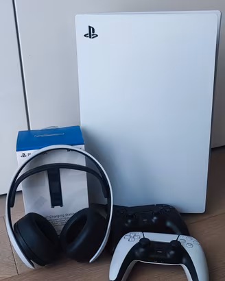 PS5 digital + Pulse 3D + ricarica + controller