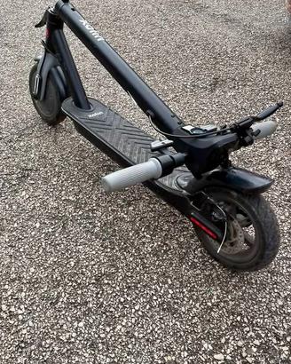 MONOPATTINO ELETTRICO NILOX S1