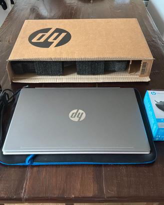 HP Pavillon 14 i5 8GB RAM SSD 512GB tast.retroill.