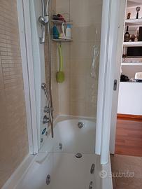 Vasca idromassaggio Glass