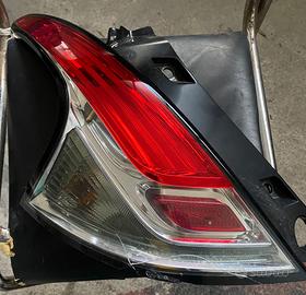 Fanalino sinistro, Lancia Y