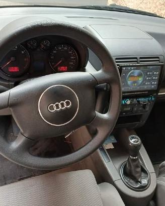Audi A2 benz 4cil full opt limit edit neopatentati