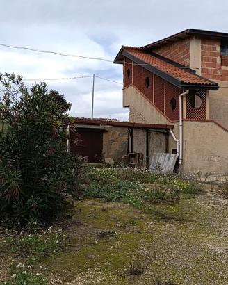Vendita villa con terreno