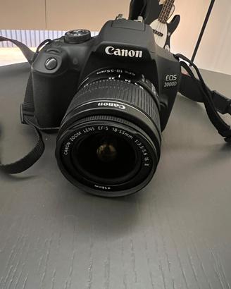 Canon EOS 2000D – Come NUOVA + scatola originale