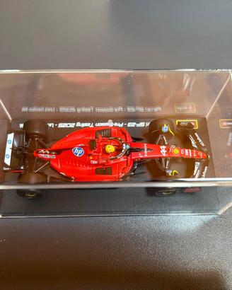 Ferrari SF23 1 :43 Burago Hamilton 2025