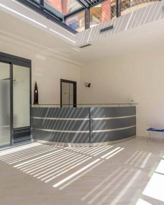 Immobile di 200 m² con più di 5 locali a Campi Bis