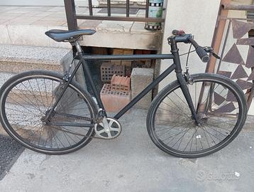 Bicicletta fixed