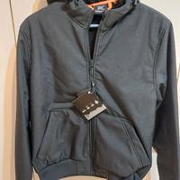 Giubbino softshell,  cappuccio,  interno pelo. New