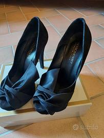 Scarpe elegante scamosciate nere