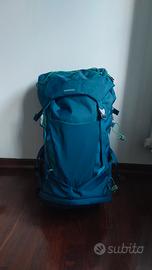 Zaino trekking Quechua bambino MH500. 40+10L 