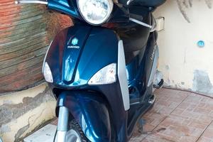 Scooter Piaggio Liberty