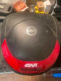 Bauletto givi per scooter