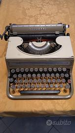 Macchina da scrivere Olivetti Studio 42