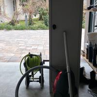 Armadietti da lavoro / aspirapolvere / tubo giard