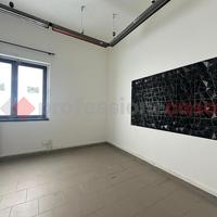 Negozio Arezzo [RIF C1392ACG]