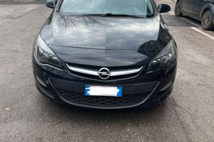 Opel Astra 1.7 CDTI 110 CV 2014