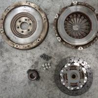 KIT FRIZIONE VOLANO PEUGEOT 206 1.4 HDI 2005