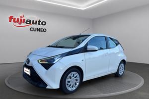 Toyota Aygo 5p 1.0 x-play 72cv